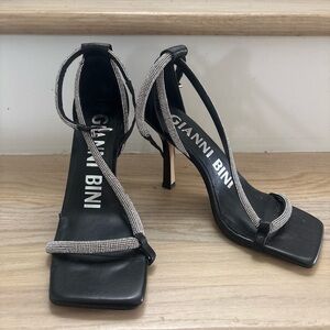 Gianni Bini Black and Silver Strappy Heels